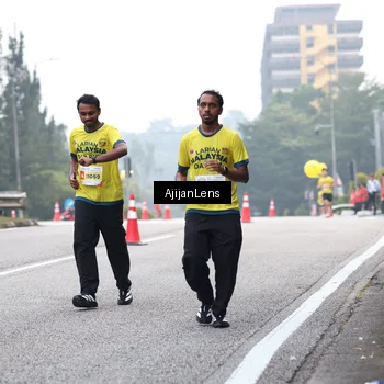 Runner Photo 7064575