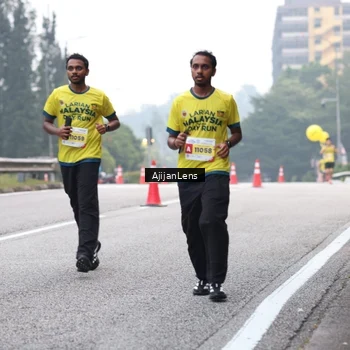 Runner Photo 7064583