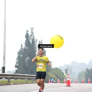Runner Photo 7064593