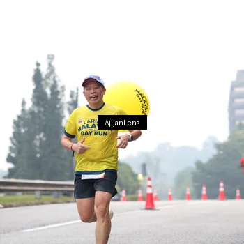 Runner Photo 7064627