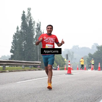 Runner Photo 7064629