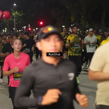 Runner Photo 7064643