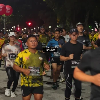 Runner Photo 7064646