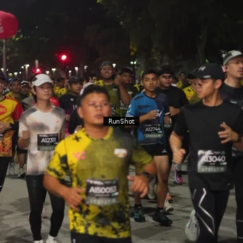 Runner Photo 7064650
