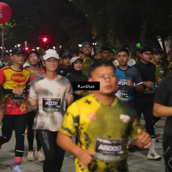 Runner Photo 7064661