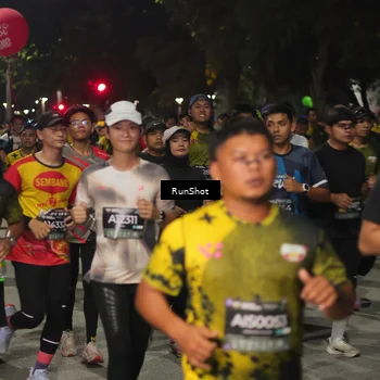 Runner Photo 7064666