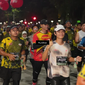 Runner Photo 7064671
