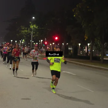 Runner Photo 7064676