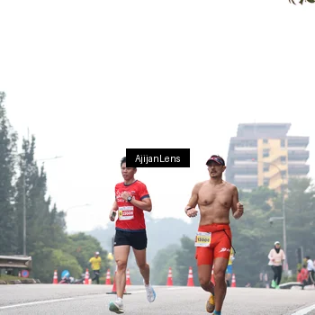 Runner Photo 7064682