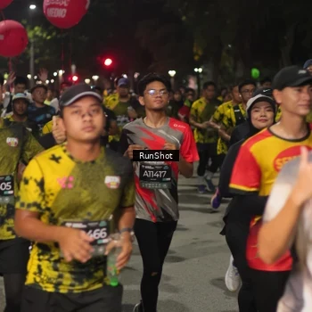 Runner Photo 7064686