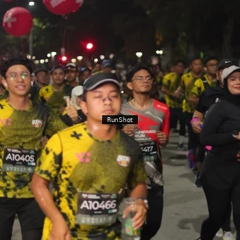Runner Photo 7064687