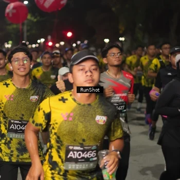 Runner Photo 7064690