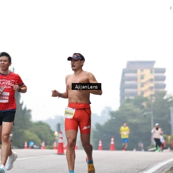 Runner Photo 7064696