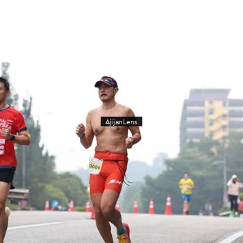 Runner Photo 7064699