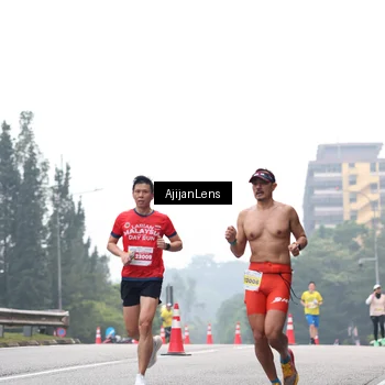 Runner Photo 7064711
