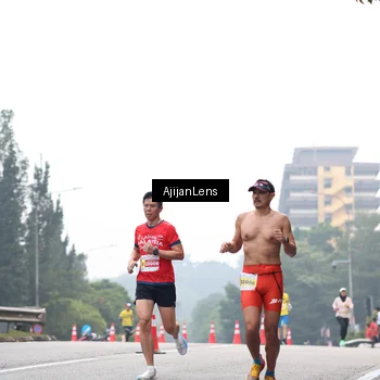 Runner Photo 7064723