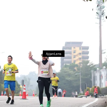 Runner Photo 7064725