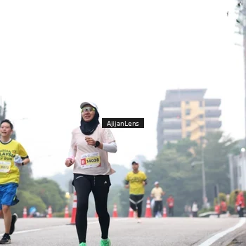 Runner Photo 7064728