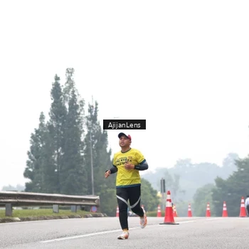 Runner Photo 7064736