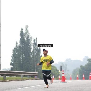 Runner Photo 7064737