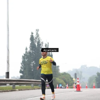 Runner Photo 7064742