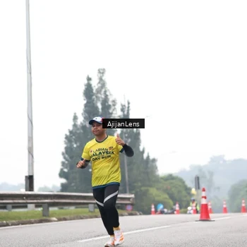 Runner Photo 7064745