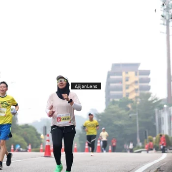 Runner Photo 7064759