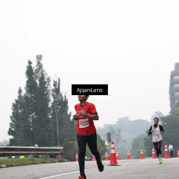 Runner Photo 7064802
