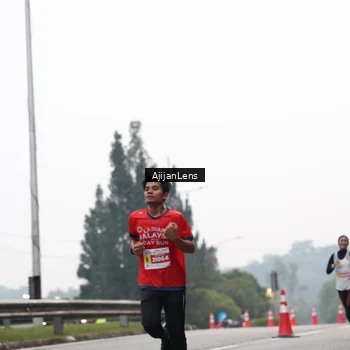 Runner Photo 7064821