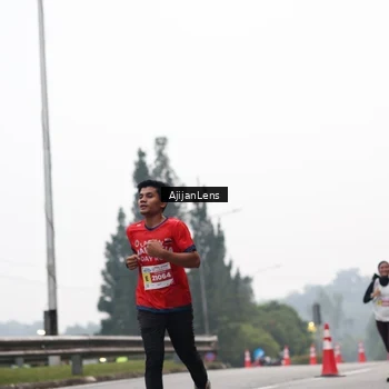 Runner Photo 7064829