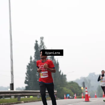Runner Photo 7064832
