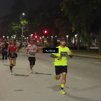 Runner Photo 7064840