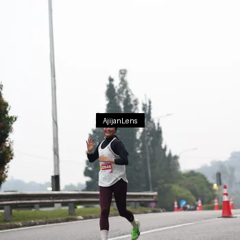 Runner Photo 7064841
