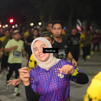 Runner Photo 7064849