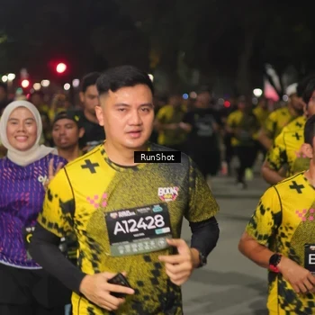 Runner Photo 7064856