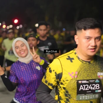 Runner Photo 7064857
