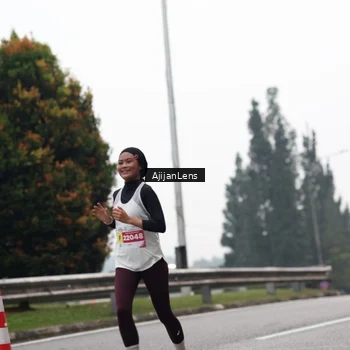 Runner Photo 7064858