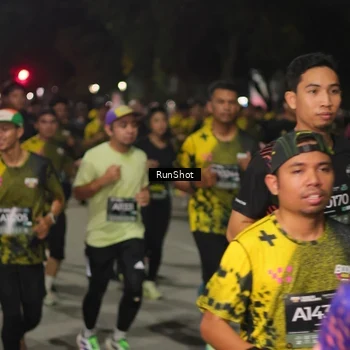 Runner Photo 7064864