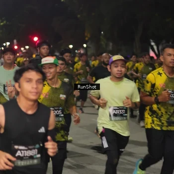 Runner Photo 7064865