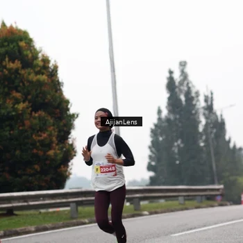 Runner Photo 7064866
