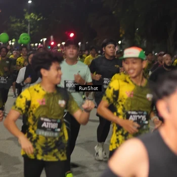 Runner Photo 7064875