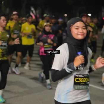 Runner Photo 7064876