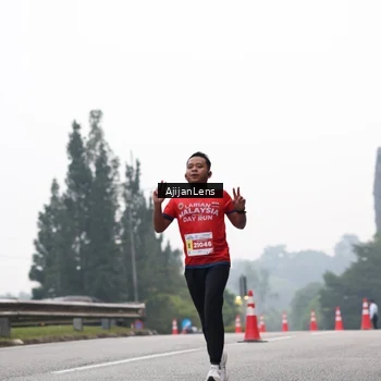 Runner Photo 7064889