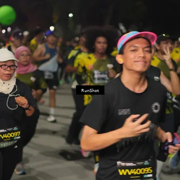 Runner Photo 7064891