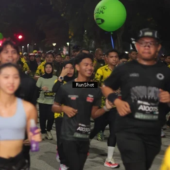 Runner Photo 7064915