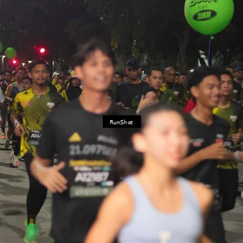 Runner Photo 7064916