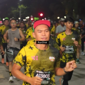 Runner Photo 7064919