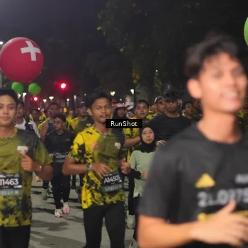 Runner Photo 7064926