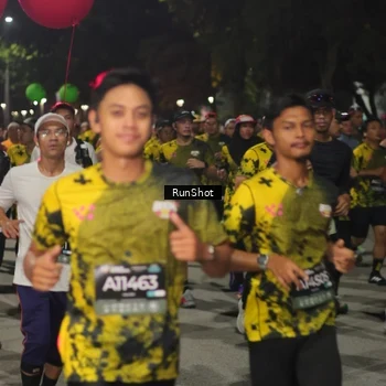 Runner Photo 7064932