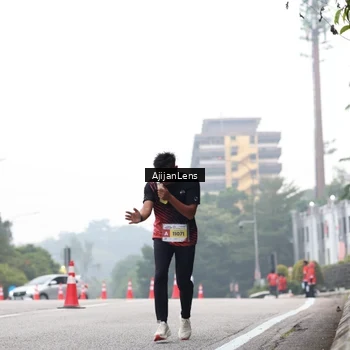 Runner Photo 7064949